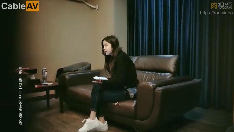 【七天會所選妃】東哥高價約炮網紅臉外圍妹大肉棒幹得表情銷魂呻吟不斷