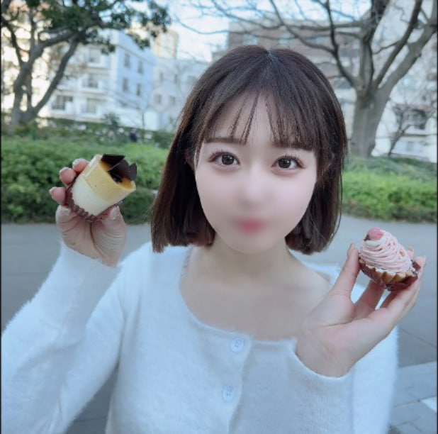 FC2精品无码PPV_3285040初撮影顔出し下着が見えそうなくらいのミニスカートから覗