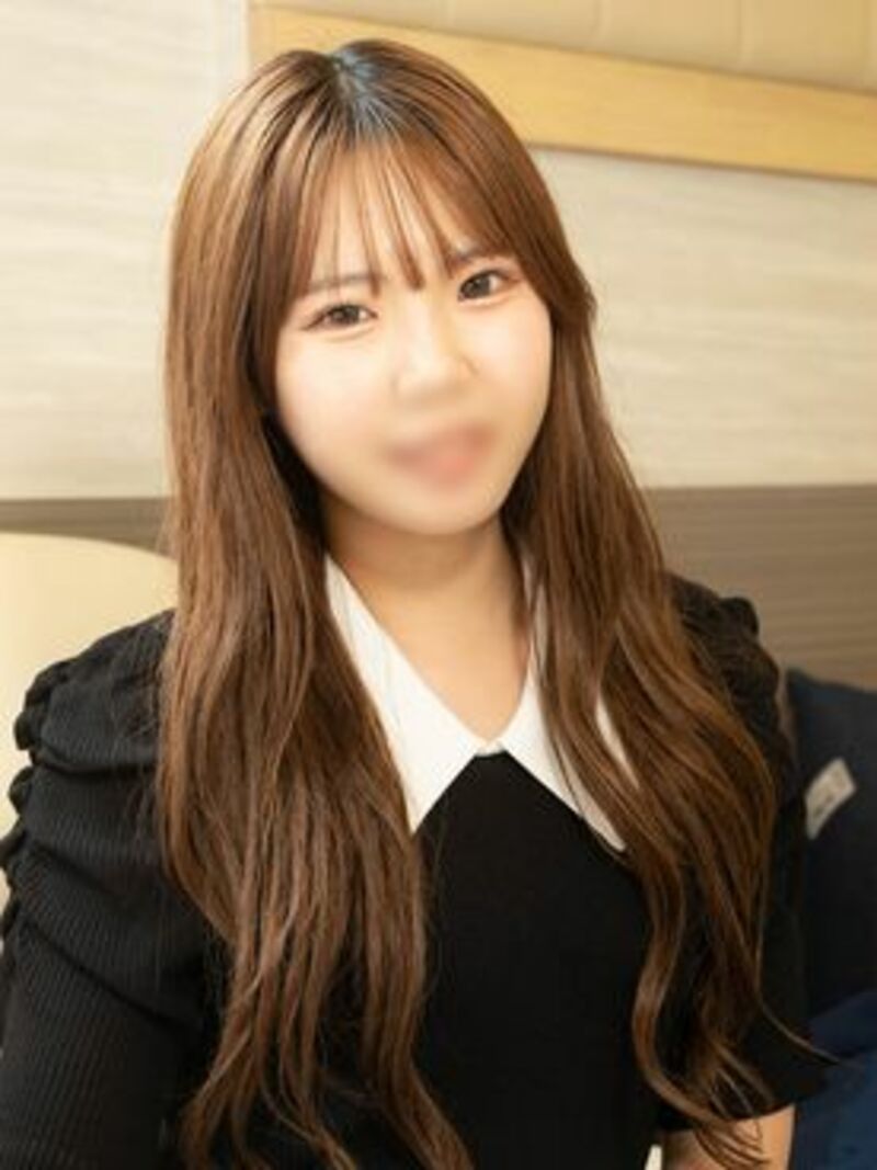 FC2精品无码PPV_3632411_無修正小学校教員を夢見る清廉で心優しい大学1年生社会勉強