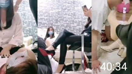 两个重口女王调教狗奴才