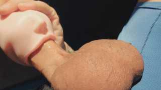 吮吸我的鸡巴和球肮脏的谈话