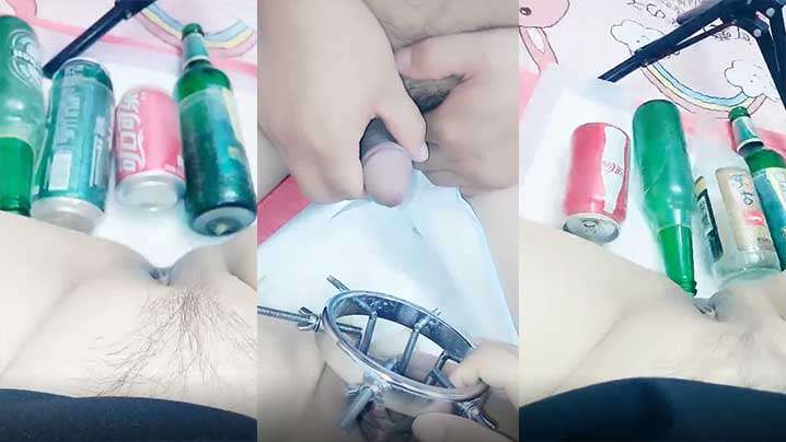 周晓琳等级玩逼疯狂刺激重口啤酒瓶可乐罐酱油瓶子加拳交插尿道搞到高潮喷尿