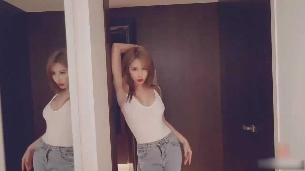 性感尤物辛尤里