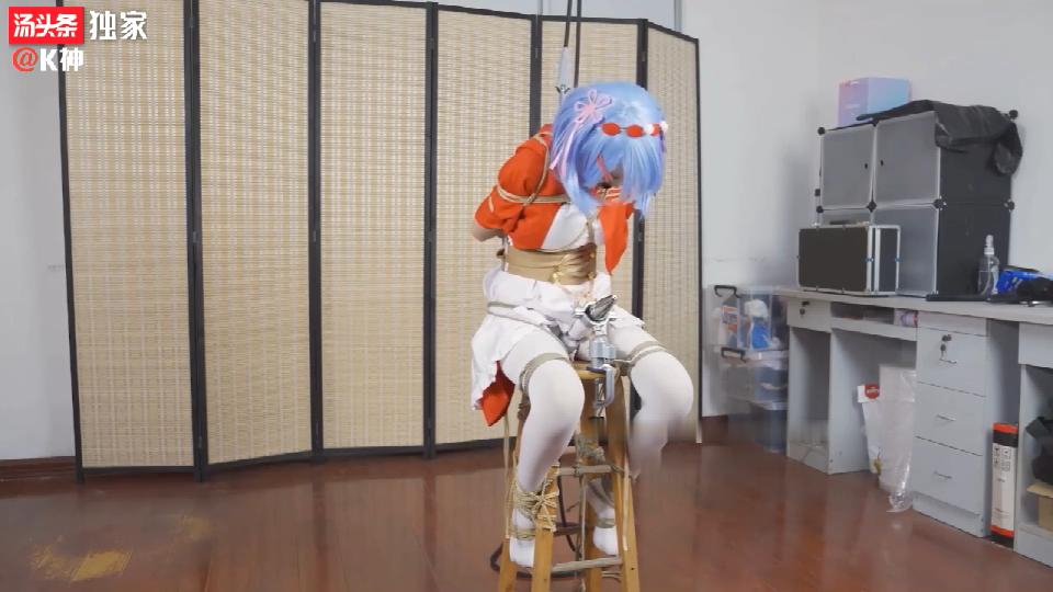 ⑦绿帽学院-蕾姆 COSplay小红帽版本