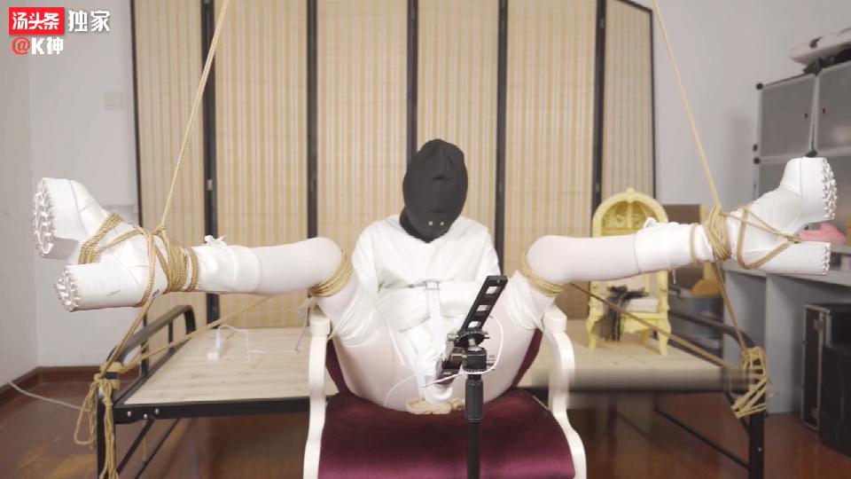 ⑦绿帽学院-4层头套 3丝袜头套，玩过头了见红了