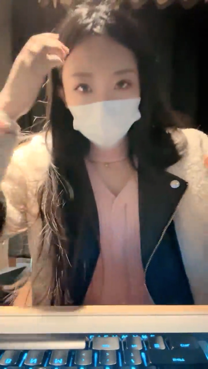 [直播] 核弹 姐妹网吧勾搭   20小时   【大大蜜桃】无套啪啪   推油 男的边扣边日 真TM爽  8