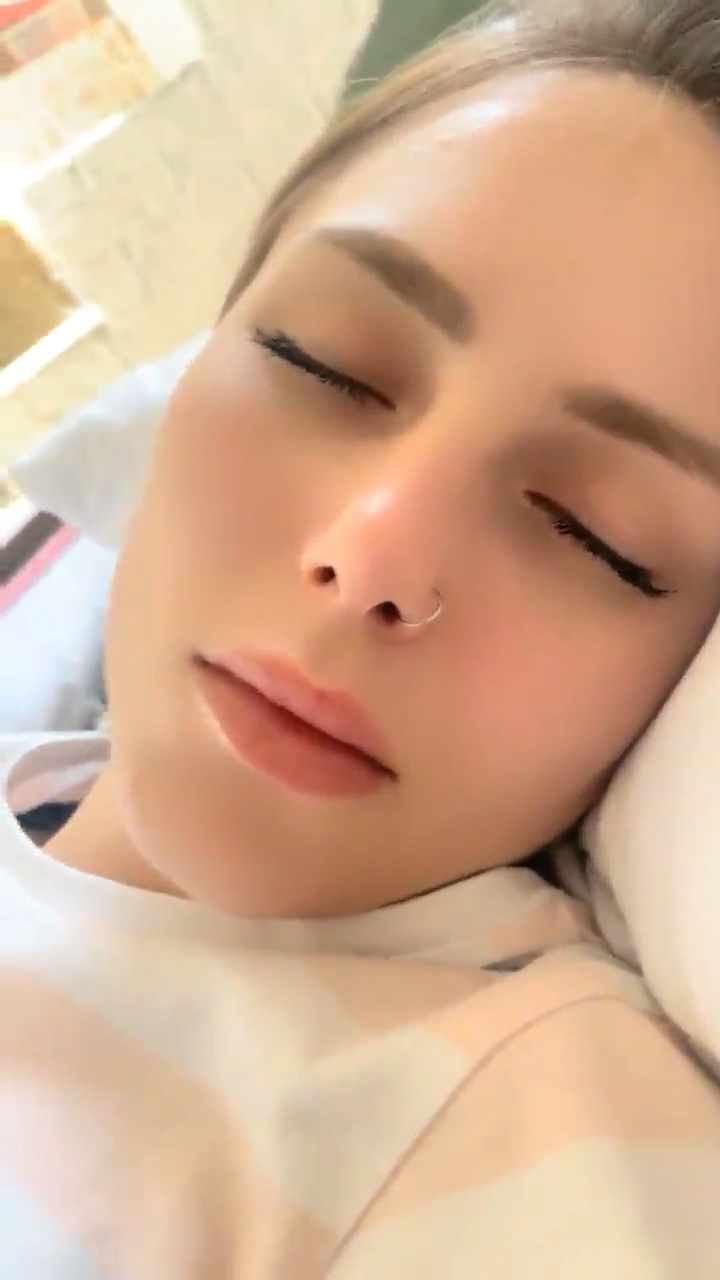 [直播] 超震撼 户外挑战者 【专业操老外】 玩转西方多位女神 名模大美女众多 脱光叠罗汉 土豪哥真会玩  9