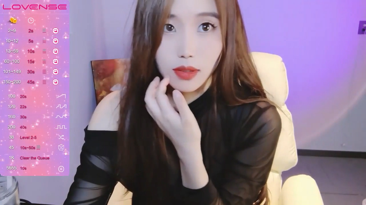 [直播] 超漂亮 八月份的新人异军突起   【miiissuli】 首次大尺度 土豪粉丝们要疯狂了 C罩杯美乳