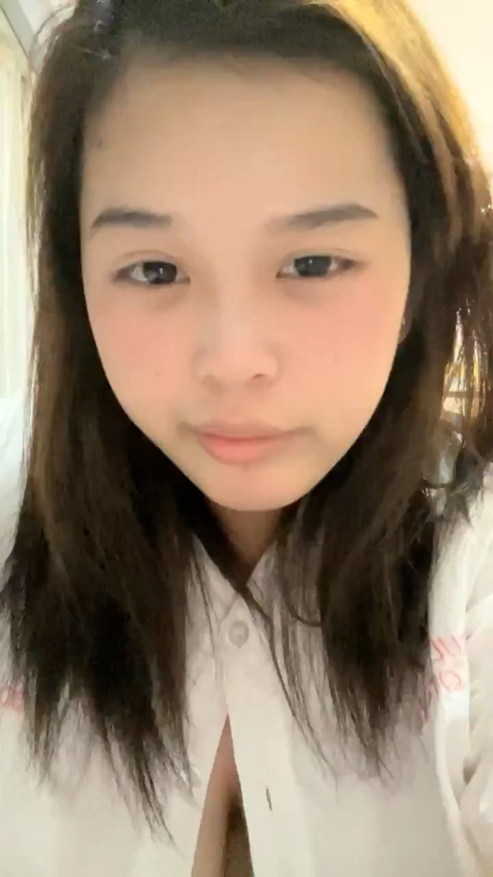 [直播] 奶控福利 全网最大奶子来了   【甜甜甜甜圈】 就问各位大哥 这奶子大不大 震撼 惊人  5