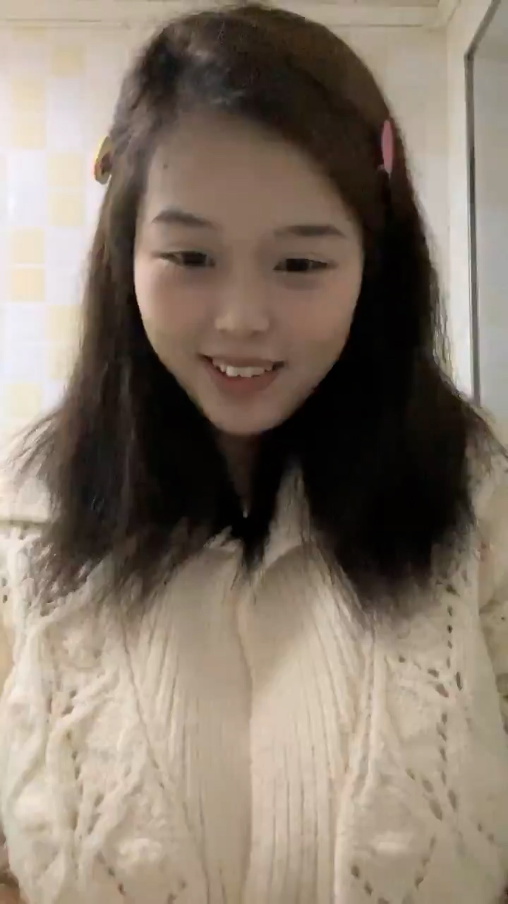 [直播] 奶控福利 全网最大奶子来了   【甜甜甜甜圈】 就问各位大哥 这奶子大不大 震撼 惊人  2