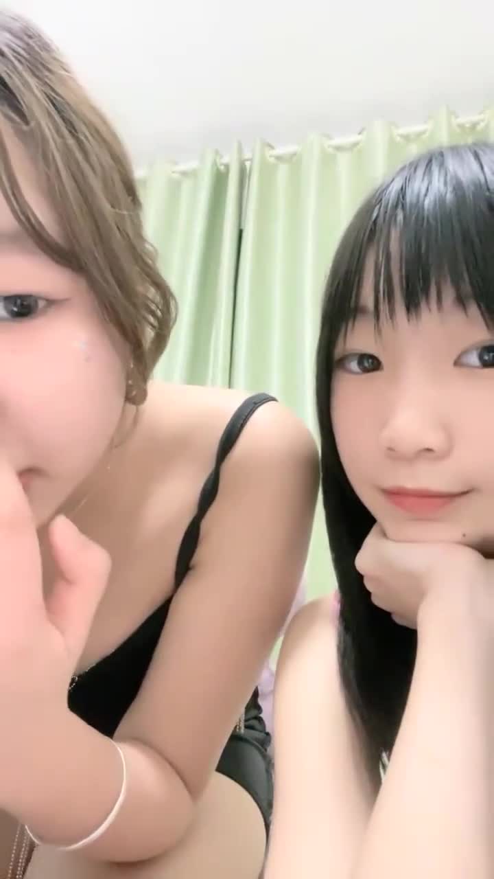 [直播] 一只兔叽吖校花双女神   !尺度升级完全放飞   无套群P 小妹妹挺漂亮 被干得娇喘阵阵  4