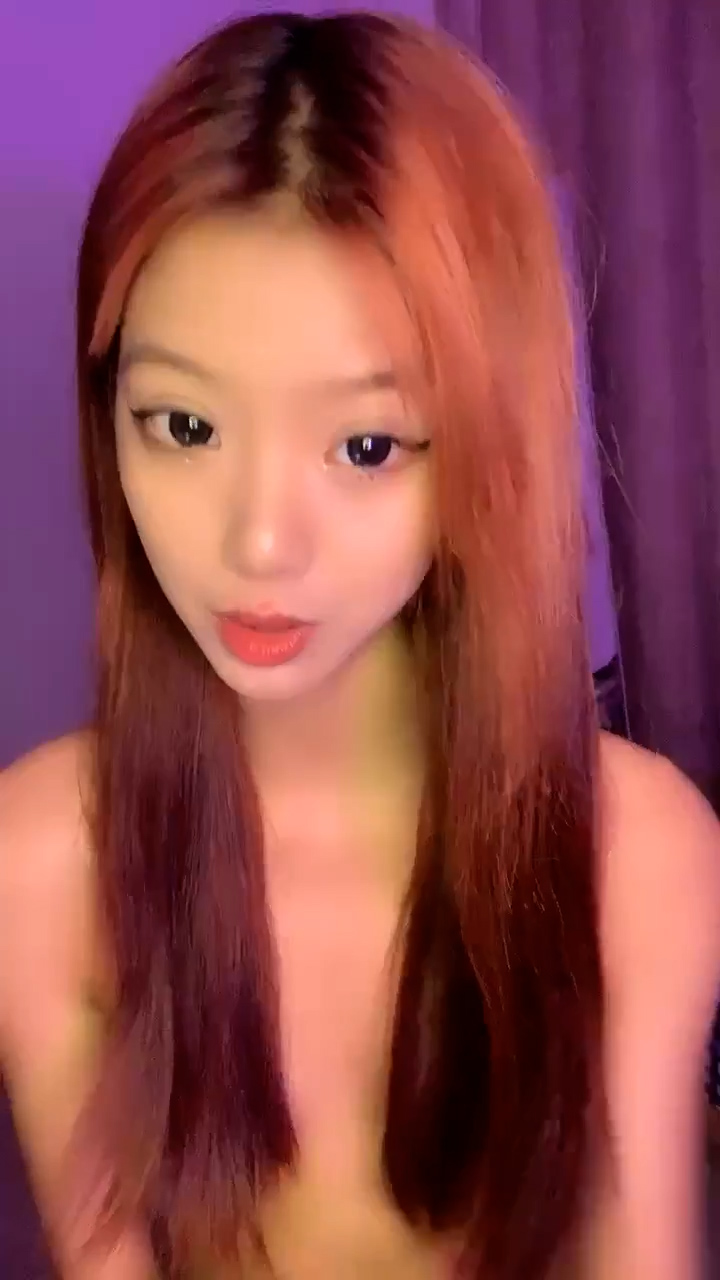 [直播] 两个刚成年学生   【涵涵和璐璐】 刚下海就被干了 懵懂的眼神 少女的肉体 无套内射  4