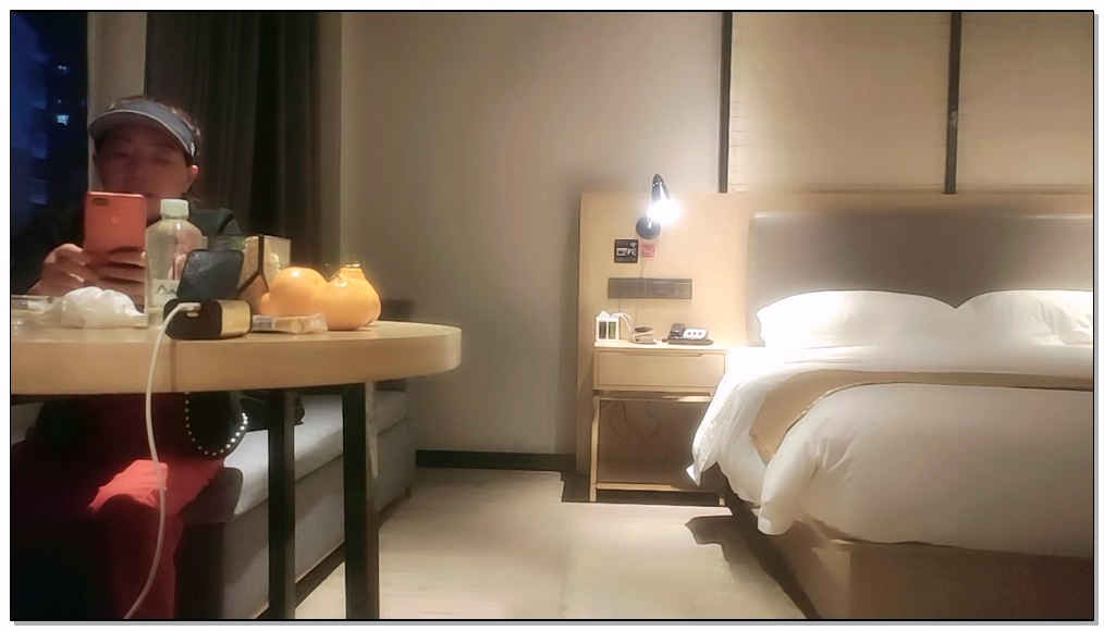 [直播] 推荐 【良家故事】23.05.02 偷拍 网恋 中年良家妇女收割机 人妻出轨求安慰 娇喘阵阵激情一刻操爽  6