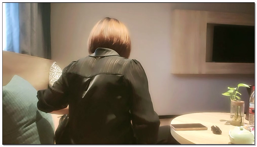 [直播] 推荐 【良家故事】23.04.19 偷拍 网恋 中年良家妇女收割机   饥渴的人妻 欲拒还迎 在床上也真是个荡妇  2