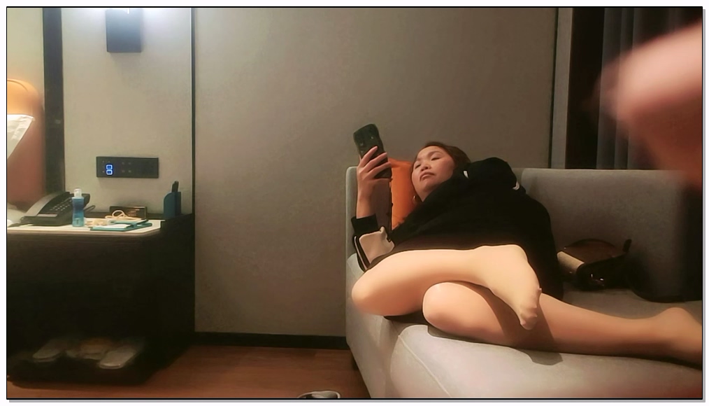 [直播] 推荐 【良家故事】23.05.07 偷拍 网恋 中年良家妇女收割机 人妻出轨 饥渴怨妇被疯狂满足  6