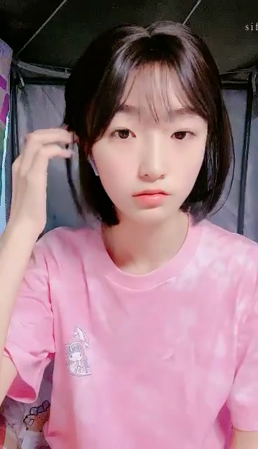 [直播] 纯正的学生妹 【我就是芝麻酱】 校园宿舍偷偷脱光 蜜桃臀 太嫩了太嫩了   大鸡吧插  3