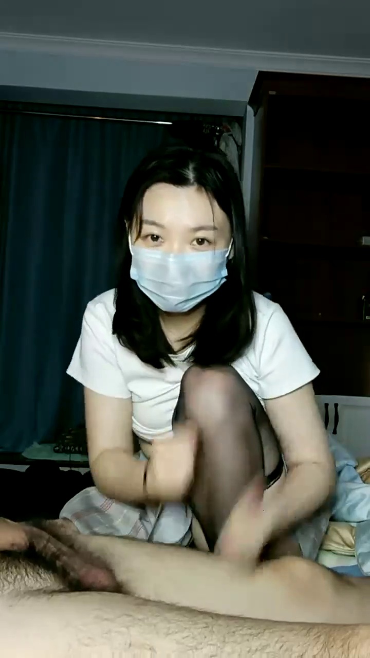 [直播] 推荐 【球迷的奶球】清秀御姐 发骚挑逗男友 楼梯间刺激无套啪啪 清澈眼神下原来这么淫荡  4