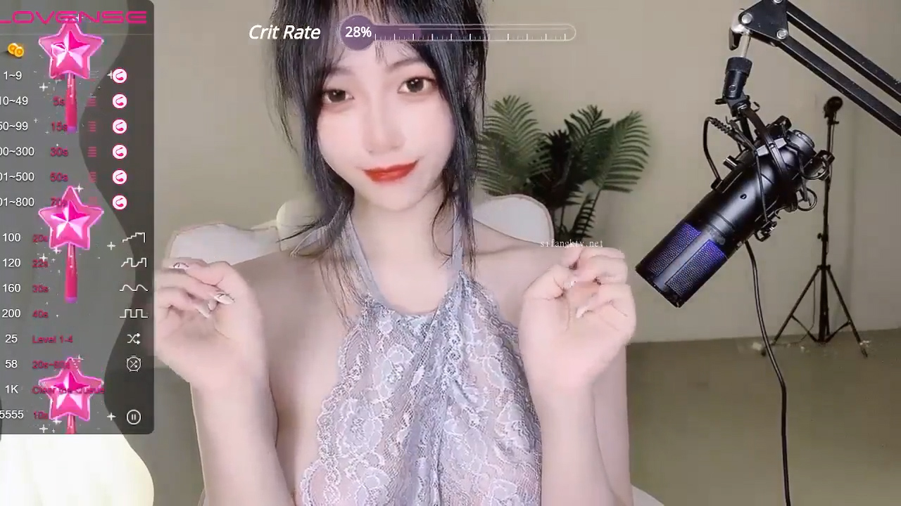 [直播] 21岁大学生 【mmii-mmii】大屁股极品美乳   劲爆裸舞   100%狂射 ST平台的头牌 艳压群芳推荐  3