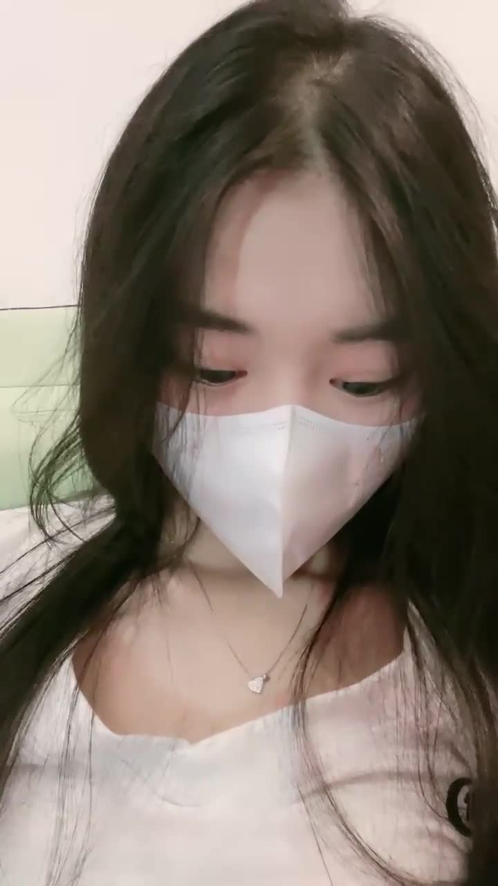 [直播] 终于露脸了 【不萌不淑女】 02年美少女   尺度全开   20小时   道具自慰 美丽小仙女阴毛这么浓密  2