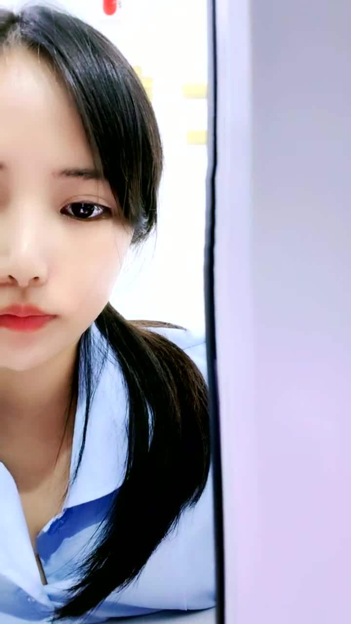 [直播] 真实医院爆乳护士   【温柔小护士】颜值惊艳   病房 公厕露出 降薪后再创业 不得不说