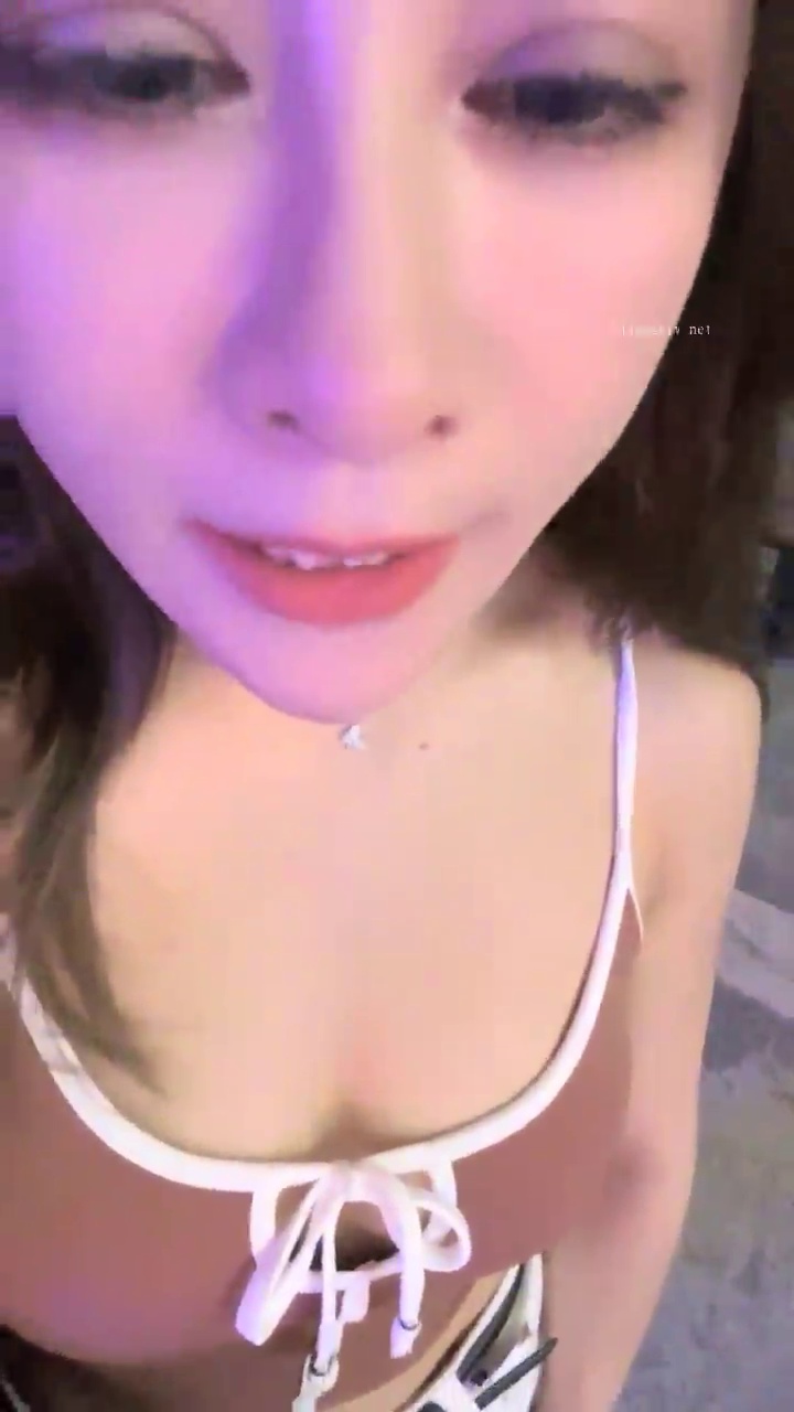 [直播] 泰国买春指南 【翘臂木子】 出国旅游 特意到牛郎圈找牛郎 开房啪啪 小骚货得到了前所未有的满足 刺激  6