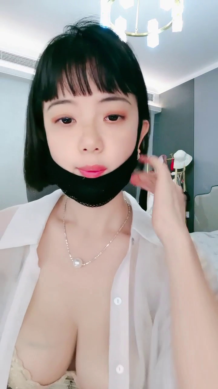 [直播] 推荐 女神宿舍偷偷大秀   【乌崽酱】绝对是心动的感觉 爽 清纯指数超高 大哥们垂涎欲滴  4