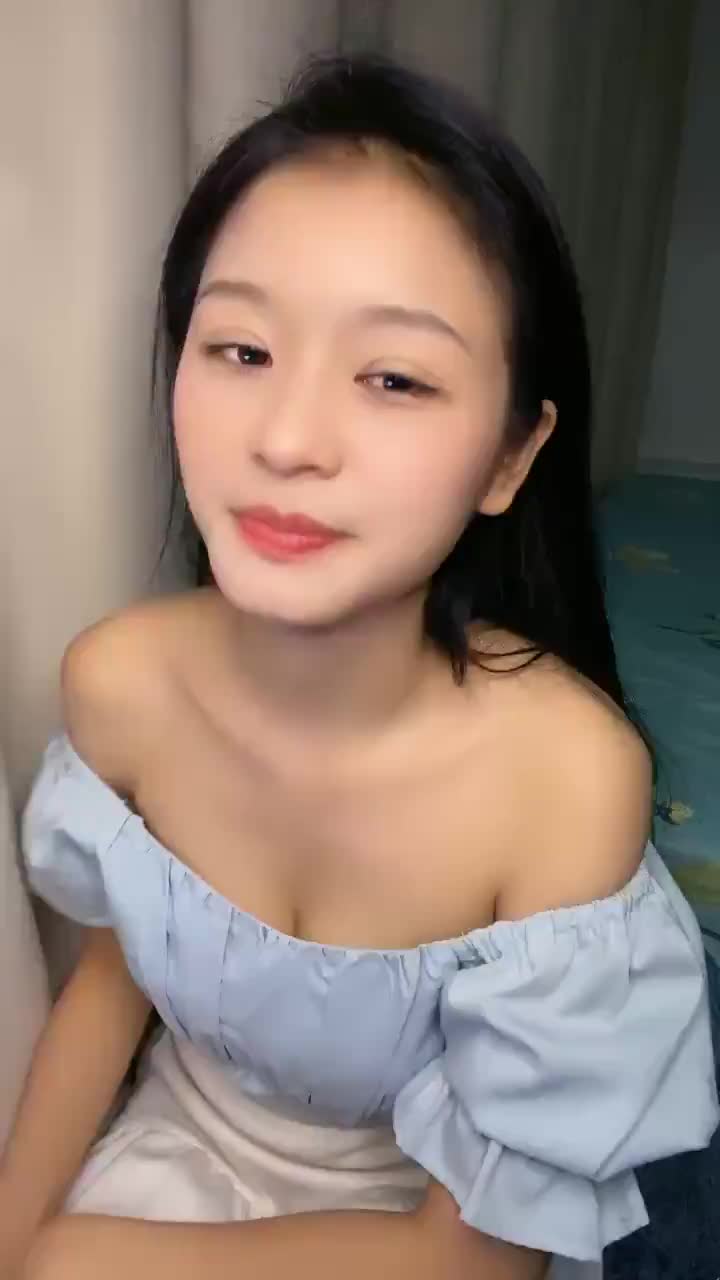 [直播] 稀有火爆尤物   20小时 【柠美】诱舞自慰 狂插无套啪 内射安排 短期下海尤物 可遇不可求  11