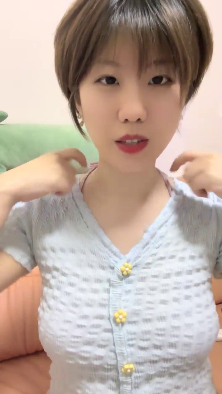 [直播] 温柔淑女 山西短发气质人妻 【甜橘子】 身材太棒了 挺有味道的 稀疏的阴毛 红红的逼