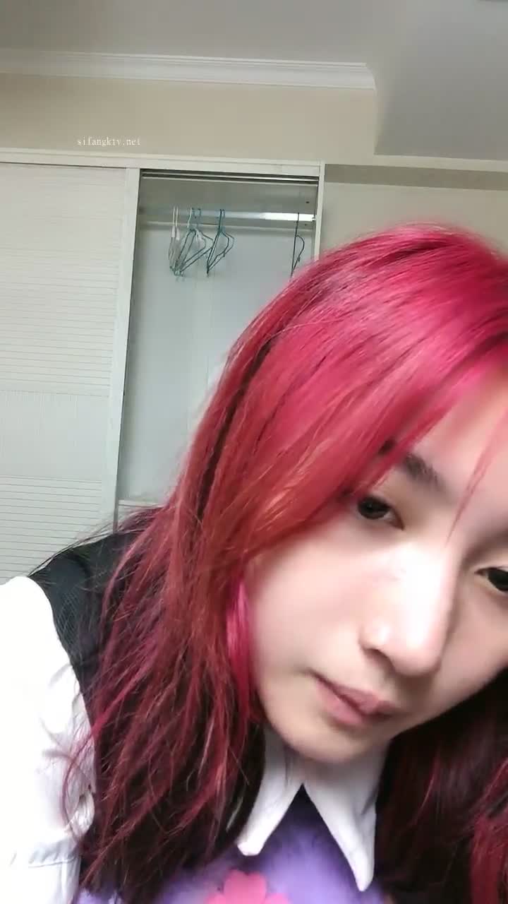 [直播] 校花 成都KTV公主下海 【破处】 貌美如花的重庆妹子 尺度升级 各种掰穴  6