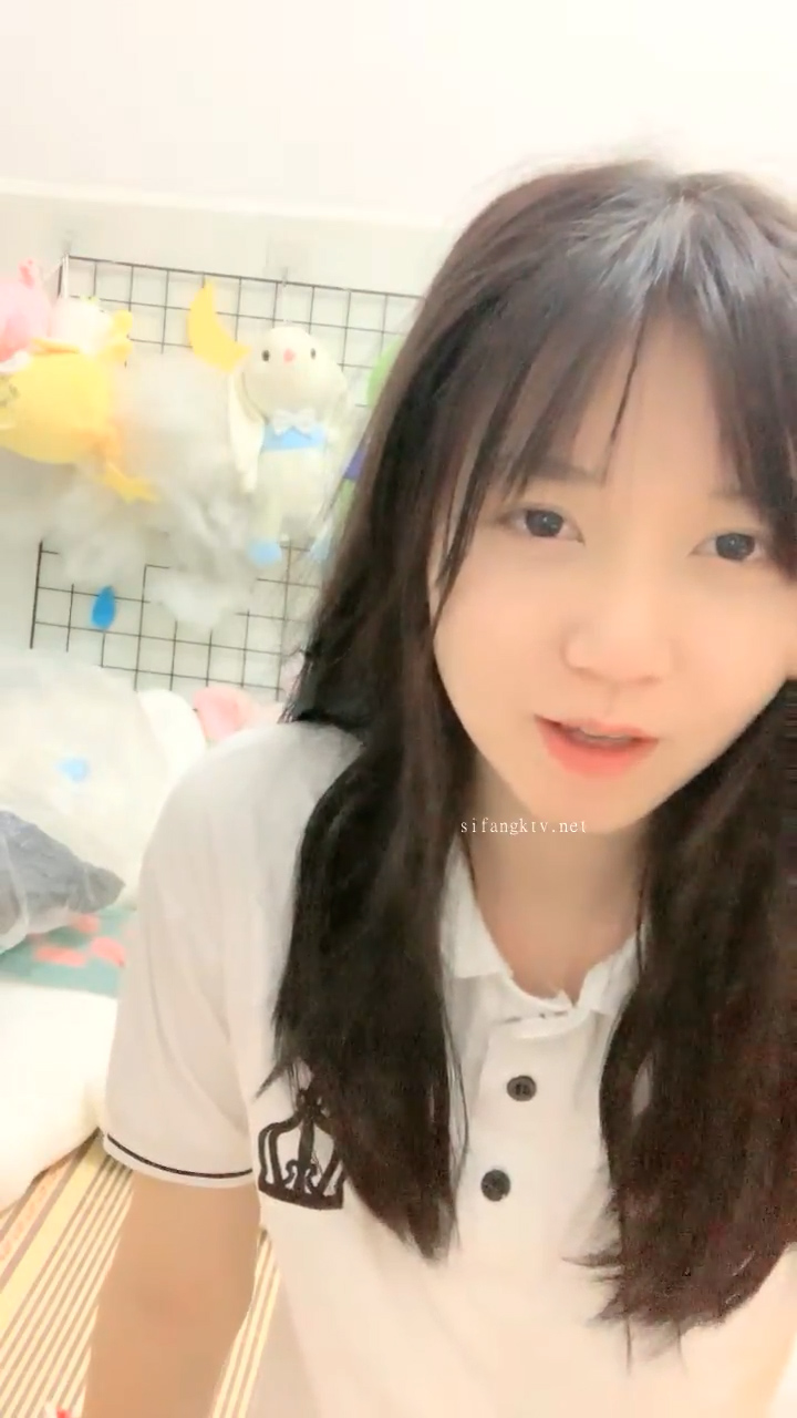 [直播] 新人 校花小妹妹下海   【波妞涩涩】扒穴特写 好粉好水灵 自己在闺房里 害羞的给大哥们看  2