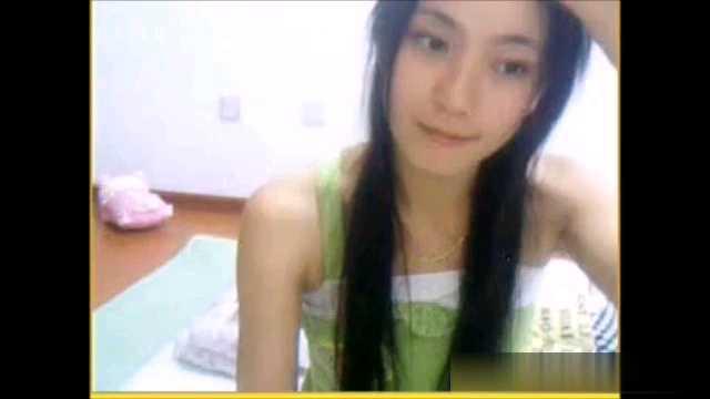 韩国极品 清纯苗条妹子主播展示身体