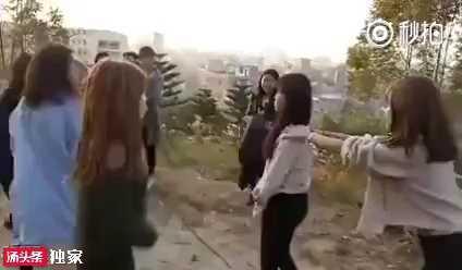 极品女女校园霸凌，几人群殴，心灵摧残！