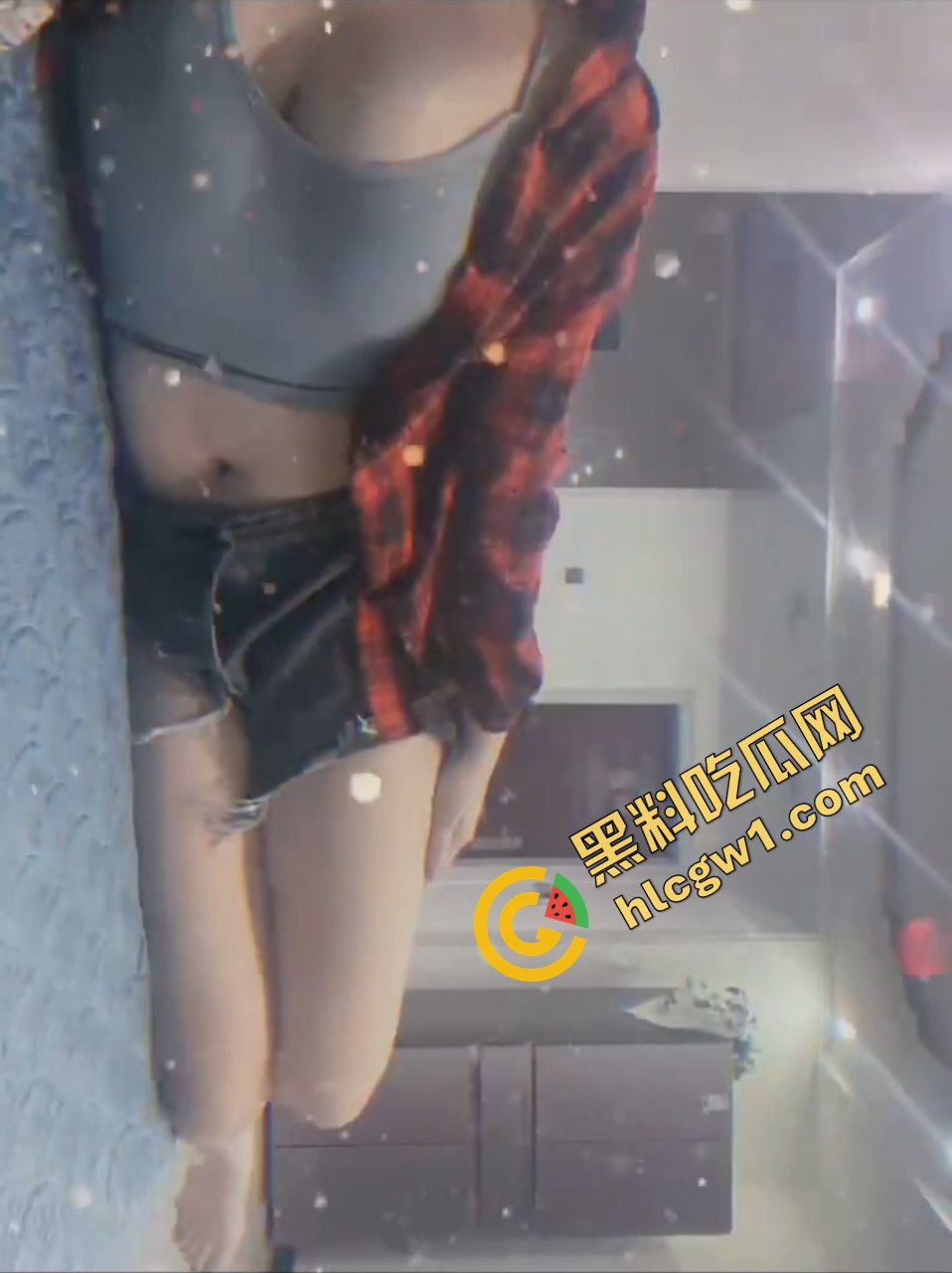 河南南阳反差骚鸡『马灵芝』纹身社会姐 又浪又骚！女上位狠狠夹吸男友鸡巴 独家曝光！