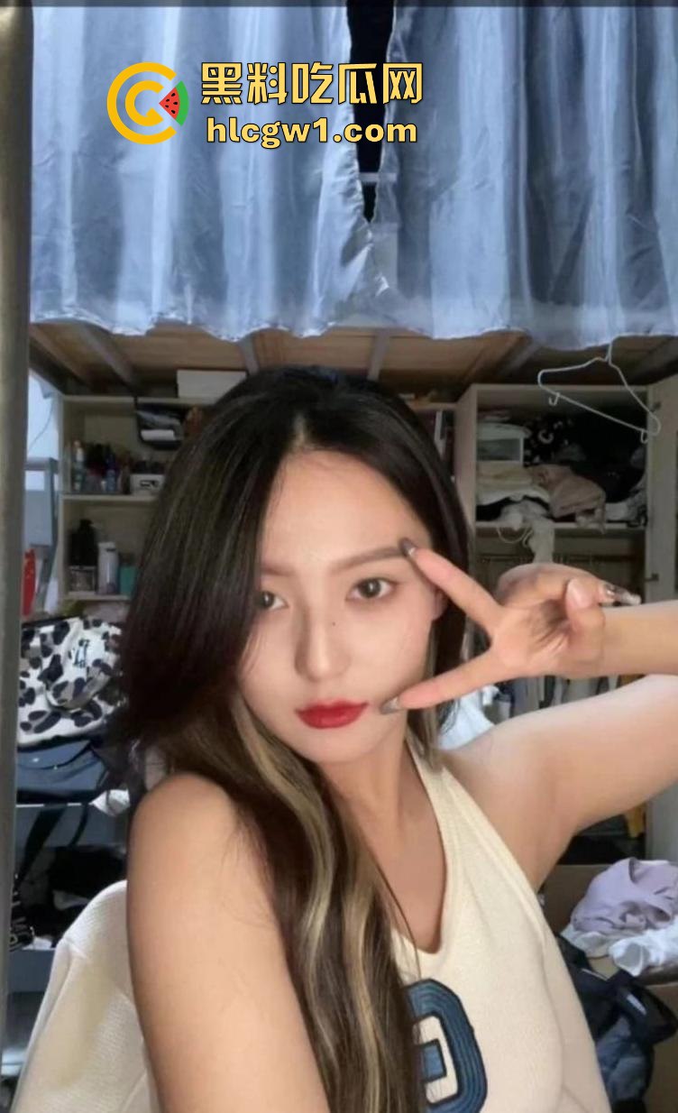 成都科技大学19级【戴小婷】被金主包养，狗圈调教成母狗，毒龙舔到极致！