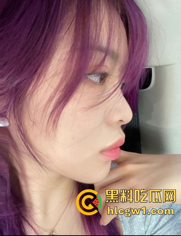 陌陌约的骚鸡真会玩！瓜友邀好兄弟双龙戏水，远程指导教调教，看得兄弟急的前列腺都要憋坏了！