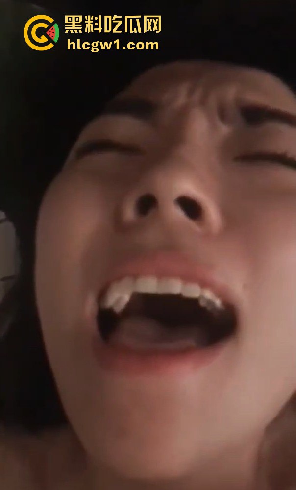 河南渣男爆女友『秦田薇』私密云盘！分手后性爱视频流出，各种爆肏喝尿叫爸爸尺度拉满！尺度炸翻国产区！