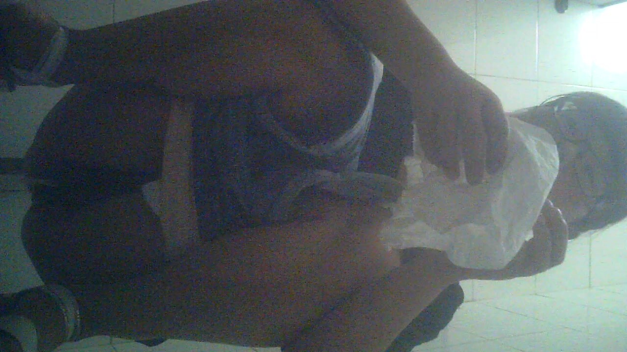 【经典电信大楼蹲厕正面全套】高矮胖瘦员工顾客尽收眼底，几百人次（无水印第一期） (24)