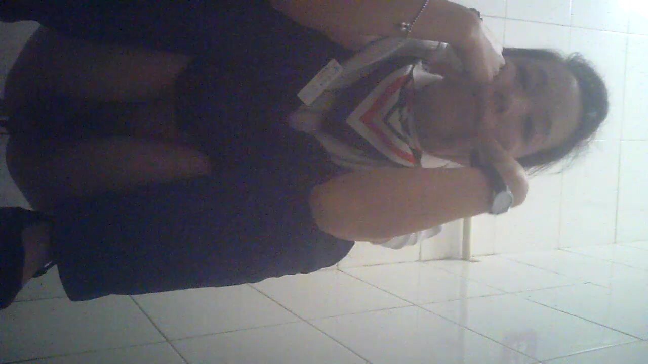 【经典电信大楼蹲厕正面全套】高矮胖瘦员工顾客尽收眼底，几百人次 (1)