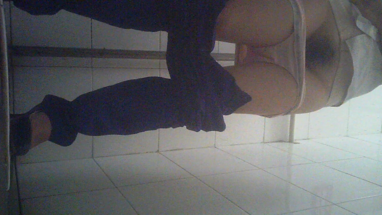 【经典电信大楼蹲厕正面全套】高矮胖瘦员工顾客尽收眼底，几百人次 (14)