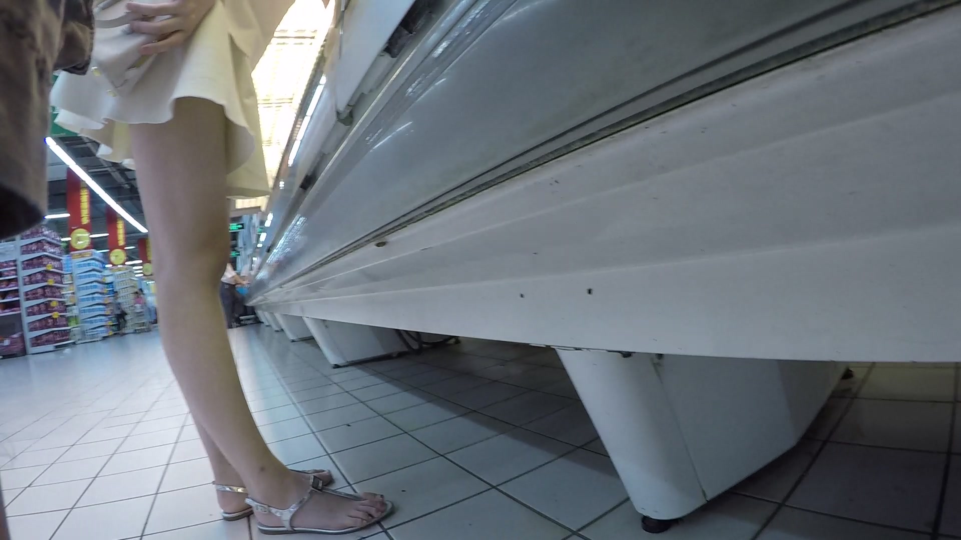 【新隐喻抄底】NYYCD-004 纯净无暇白衣气质女