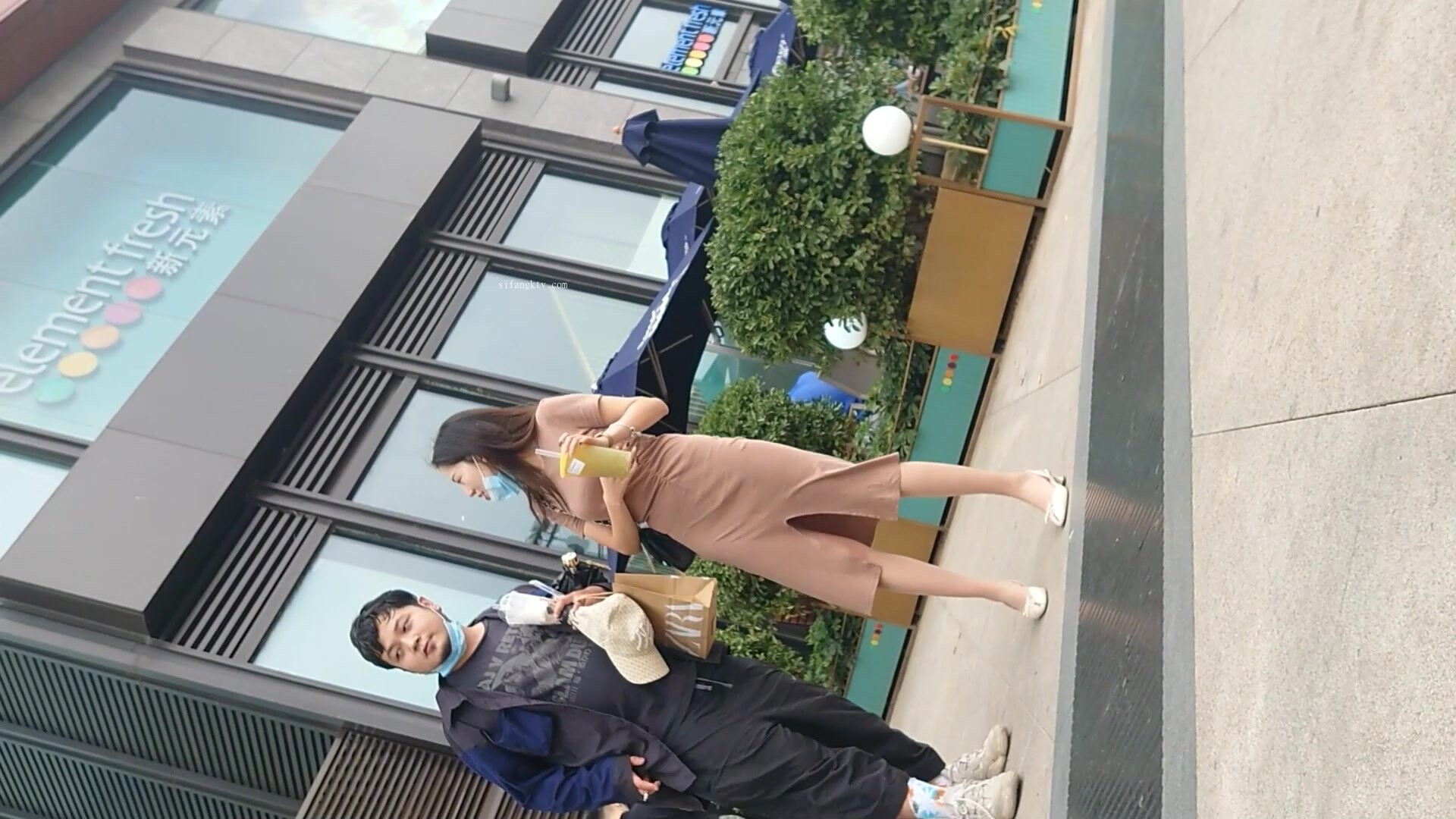 极品薄丝女友（男友索吻）