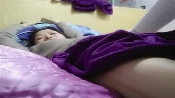 露脸少妇【妹妹女子会所】偷拍女性私密护理