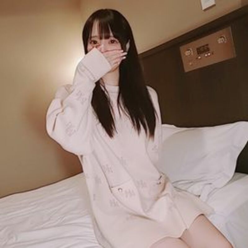 FC2精品无码PPV_3056853_無修正やっぱりこの子は可愛い見つめられたら男ならイチコロです