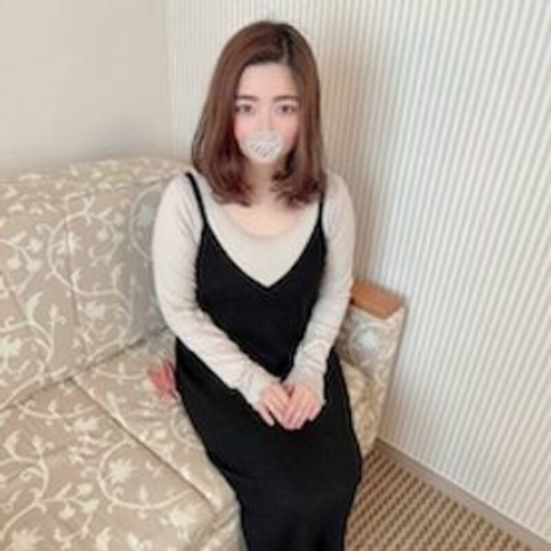 FC2精品无码PPV_2749716_潮吹き美人幼妻初どり補完計画完了巨ちんでクリトリスを叩かれただけで絶叫