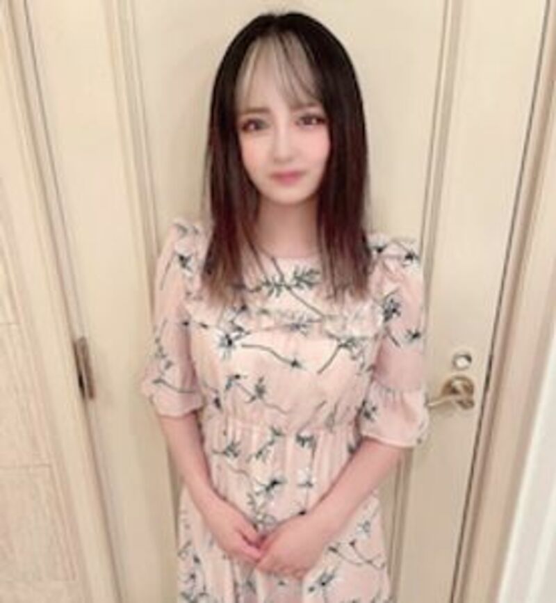 FC2精品无码PPV_2730372_２回ブッチお人形の様に可愛い顔のリカちゃん初老のお仕置き調教バイブを半泣きにな