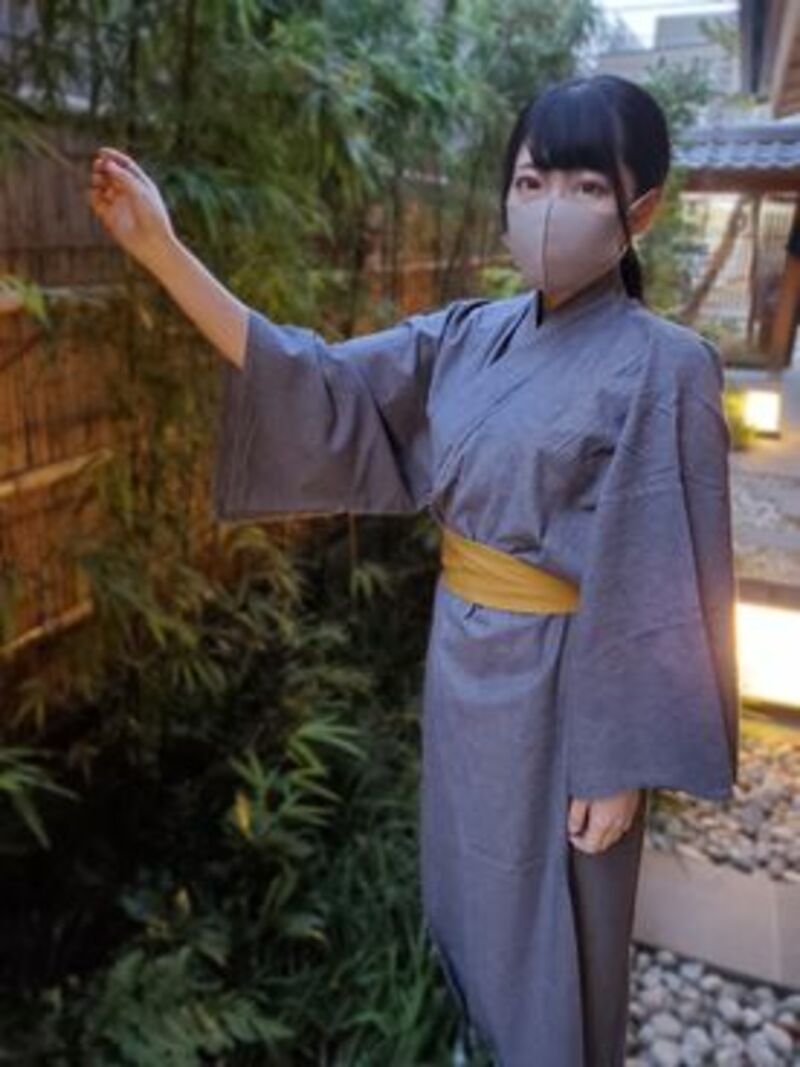 FC2精品无码PPV_2778185_隠れ巨乳のJDバイト先の旅館で応援中出し