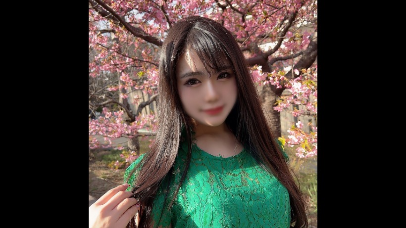 FC2精品无码PPV_2909140_初顔出し無修正個数限定妖艶で卑猥な眼差しとその美体で僕を誘惑