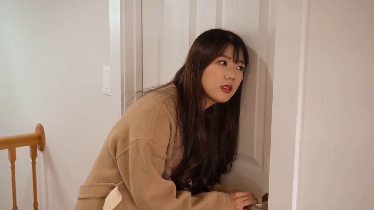 韩国三级=亲戚弟弟   中文字幕