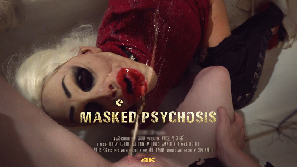 变态家族E33,蒙面精神病-精品力荐