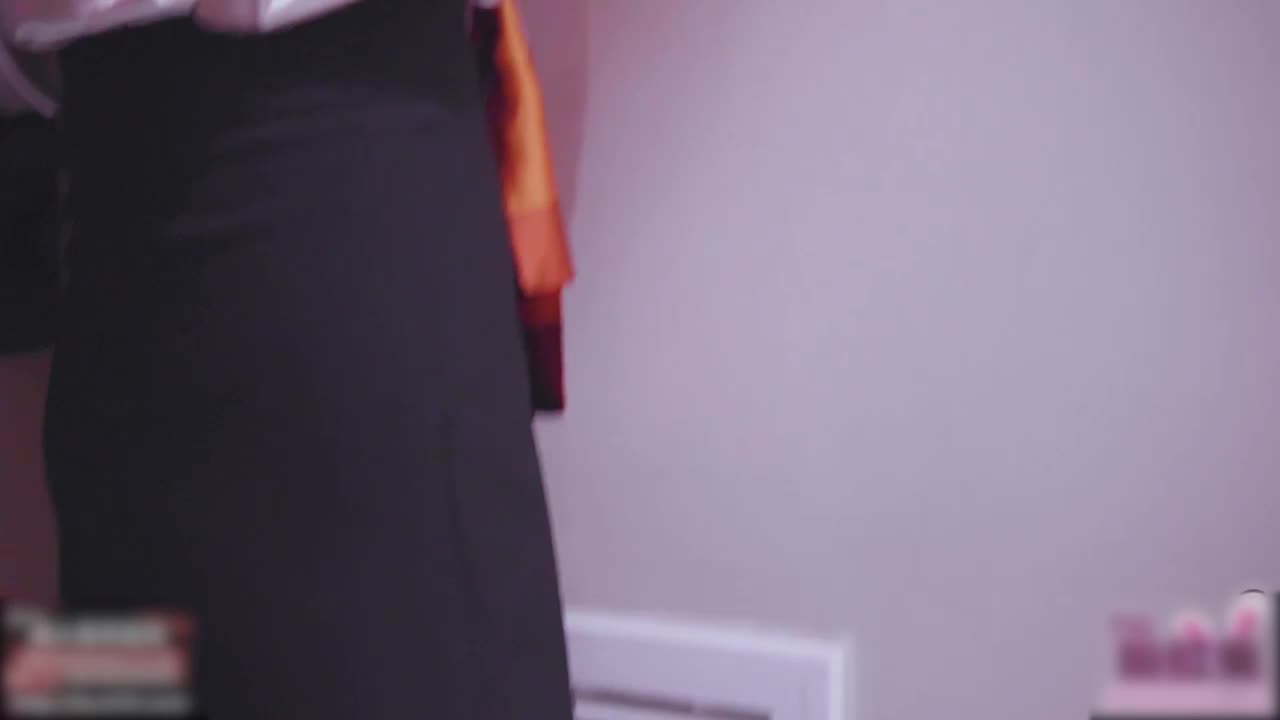 [粉红兔]秘书兔兔下班才是真正的工作，兔子的小屄屄就是为总裁当精盆用的哟-精品力荐